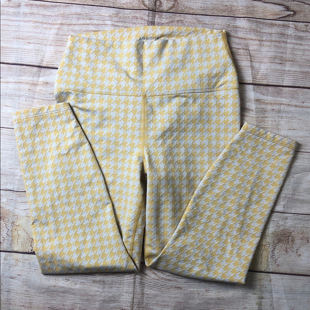 Carbon38 Butter Yellow and White Houndstooth Leggings 💜